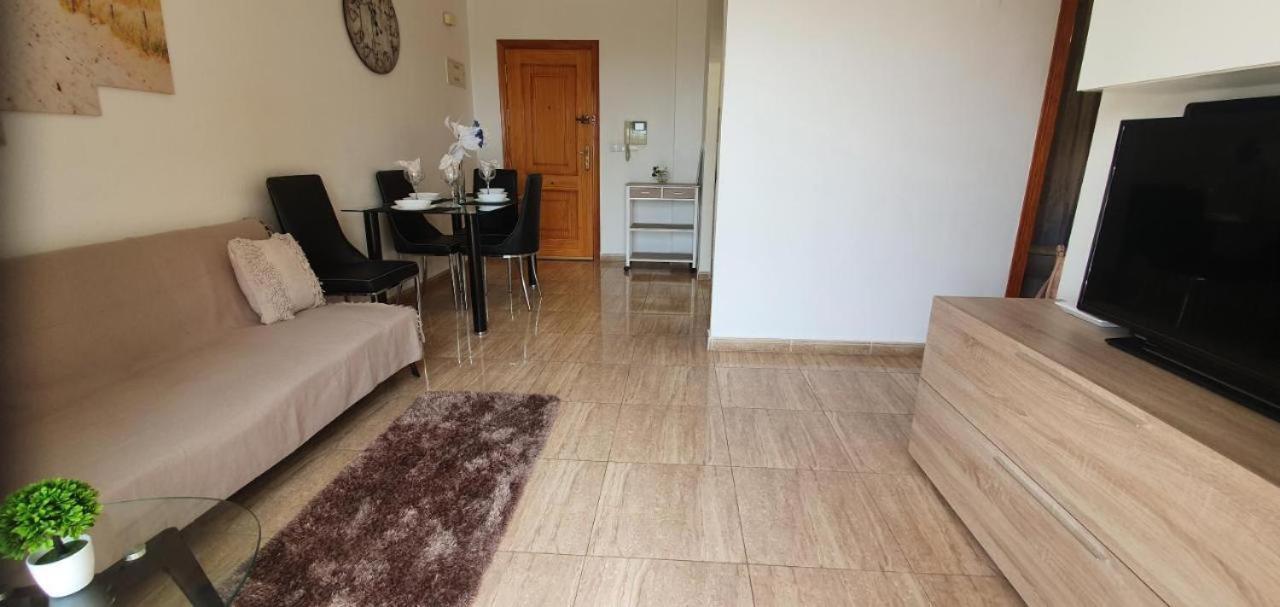 Harbour View - 2 Bed Apt - Torrevieja Apartment Екстериор снимка