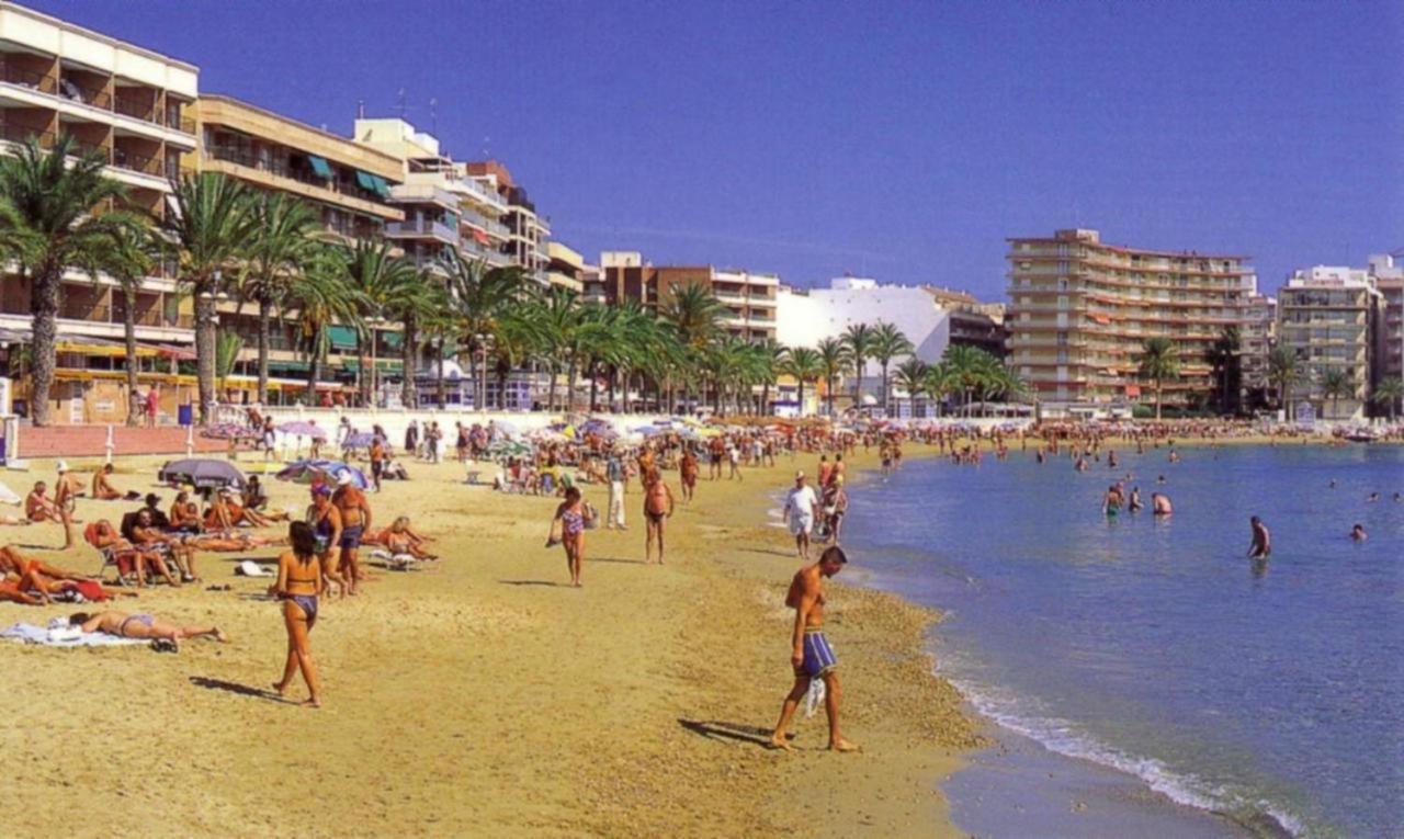 Harbour View - 2 Bed Apt - Torrevieja Apartment Екстериор снимка